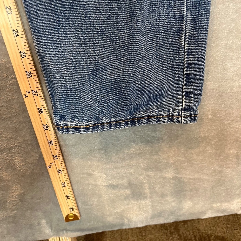 Levis 505 Jeans Mens 38x32(29) Medium Wash Regular Fit Straight Leg Causal Work - Picture 2 of 10